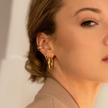 Load image into Gallery viewer, MOULIN GOLD EARRINGS