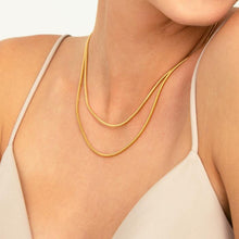 Load image into Gallery viewer, ROUND SNAKE CHAIN GOLD