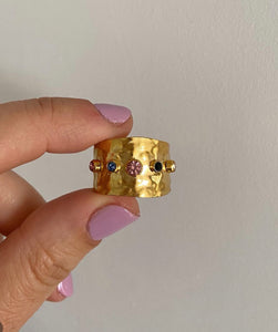 COLOURS GOLD RING