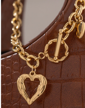 Load image into Gallery viewer, AMOUR GOLD NECKLACE
