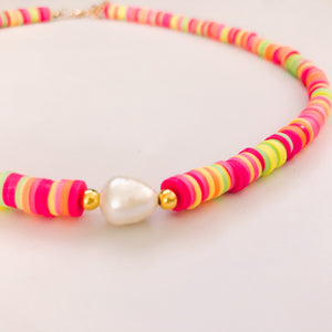 SUMMERTIME PEARL NECKLACE