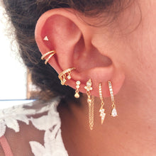 Load image into Gallery viewer, MARIE GOLD STUD EARRING