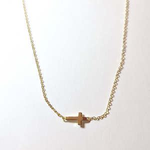 DELICATE GOLD CROSS NECKLACE
