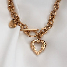 Load image into Gallery viewer, AMOUR GOLD NECKLACE